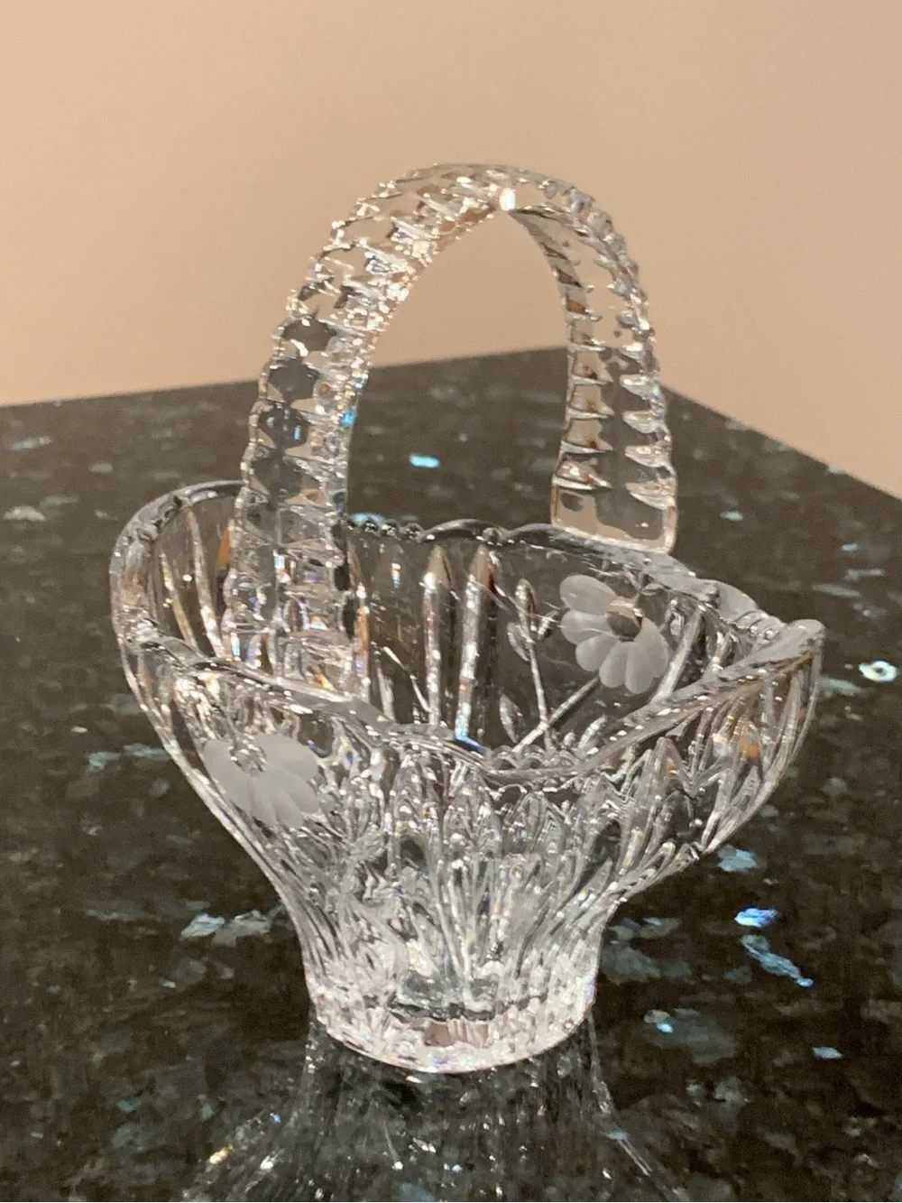 Vintage Princess House 24% Lead Crystal Basket #825 – Made in Germany - Medium